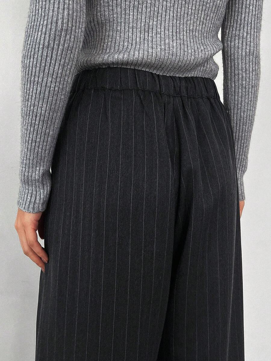Women's Minimalist Wide Leg Casual Trousers - Solid Color Loose Fit Mid-Waist Pants