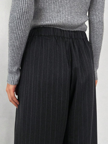 Women's Minimalist Wide Leg Casual Trousers - Solid Color Loose Fit Mid-Waist Pants