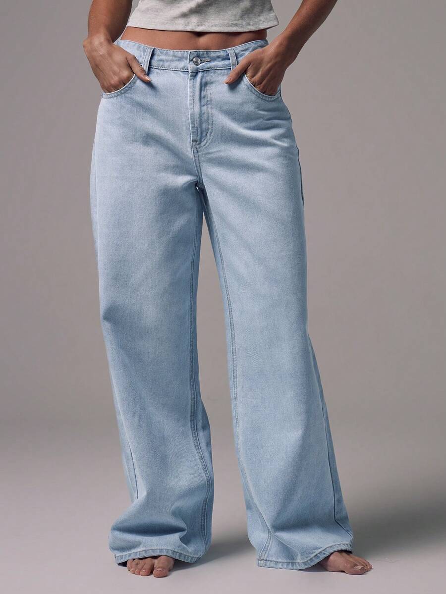 Women's Mid-Rise Wide-Leg Denim Jeans with Silver Button Accents