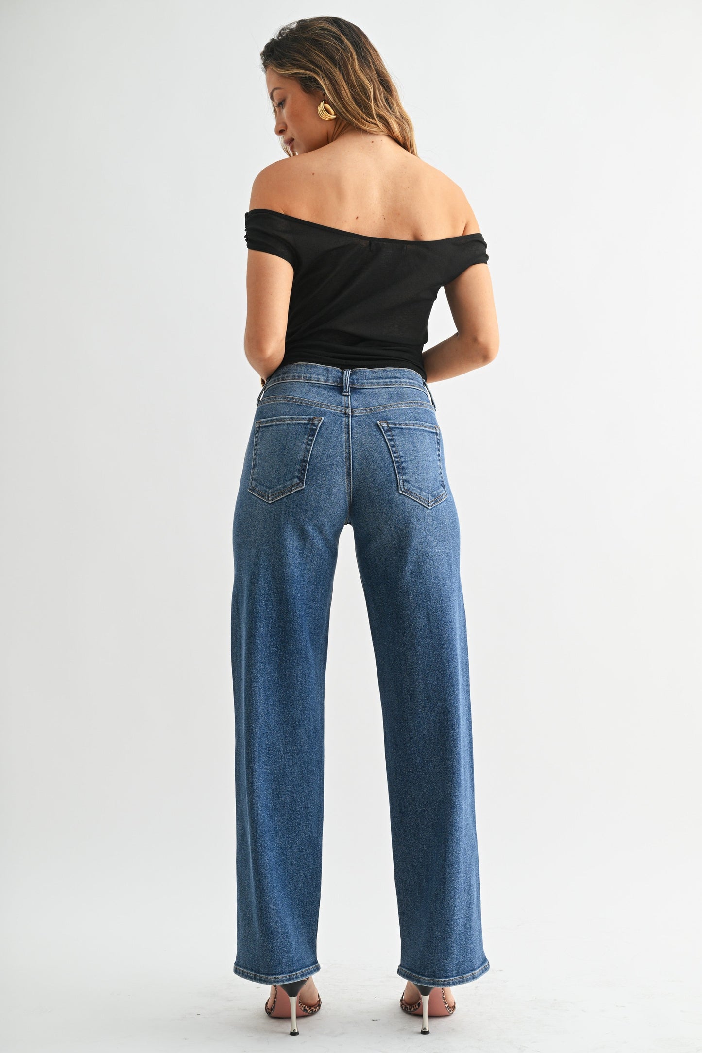 Loose Straight Jean