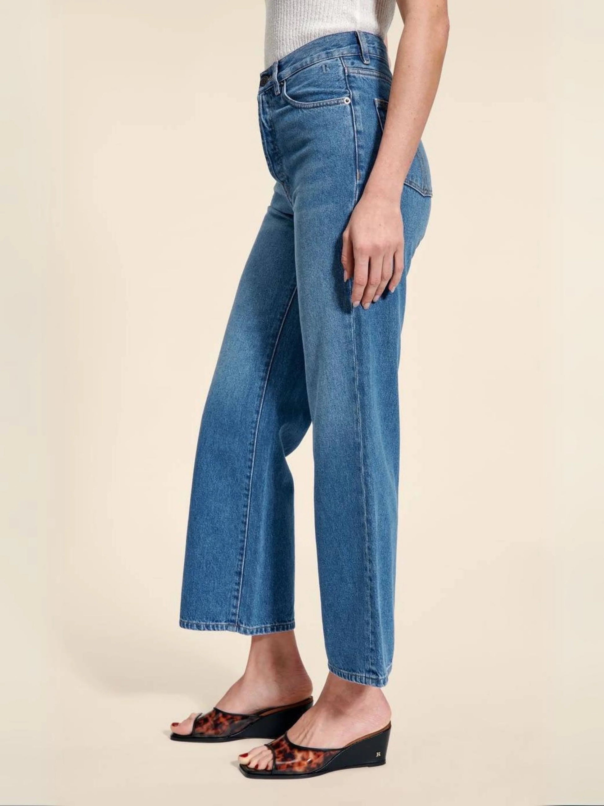 Women's Loose Fit High-Waisted Straight Leg Denim Jeans