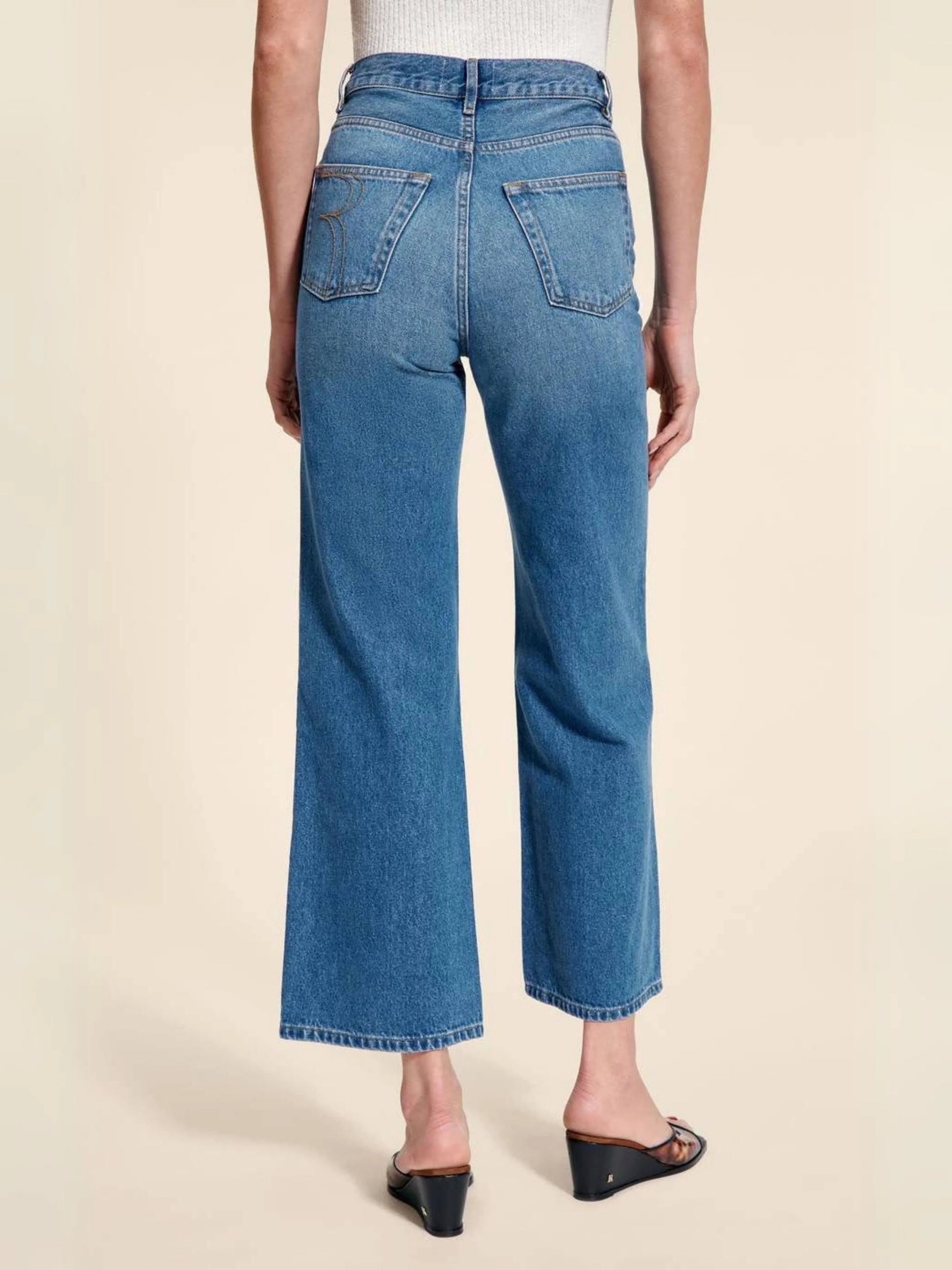 Women's Loose Fit High-Waisted Straight Leg Denim Jeans