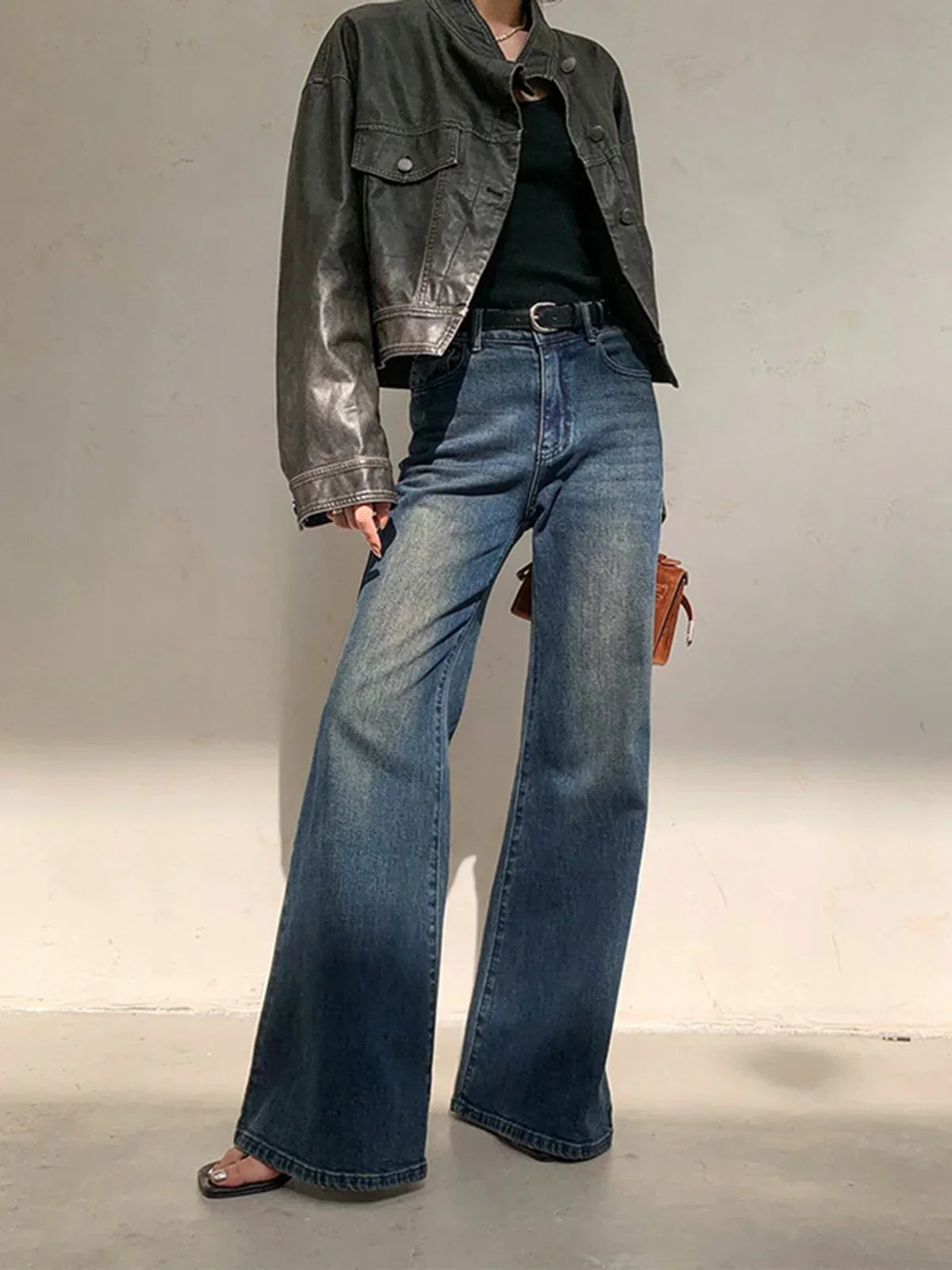 Vintage Inspired High-Waisted Washed Denim Wide Leg Jeans
