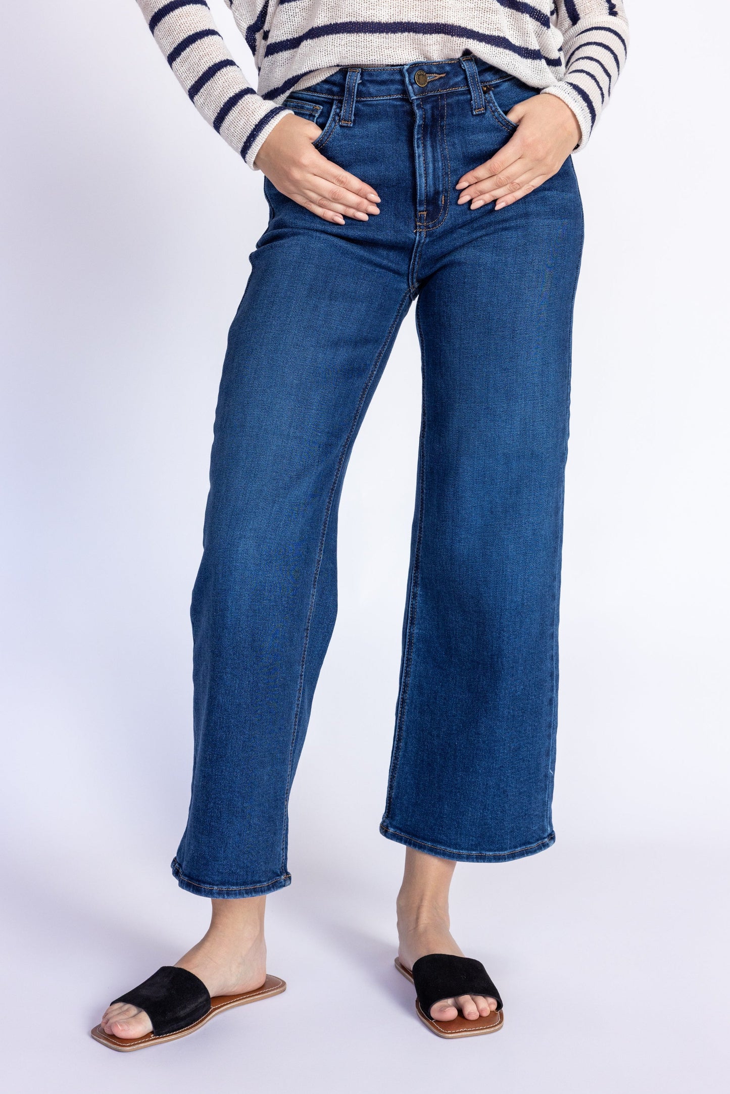 California Classic Wide Leg Jeans