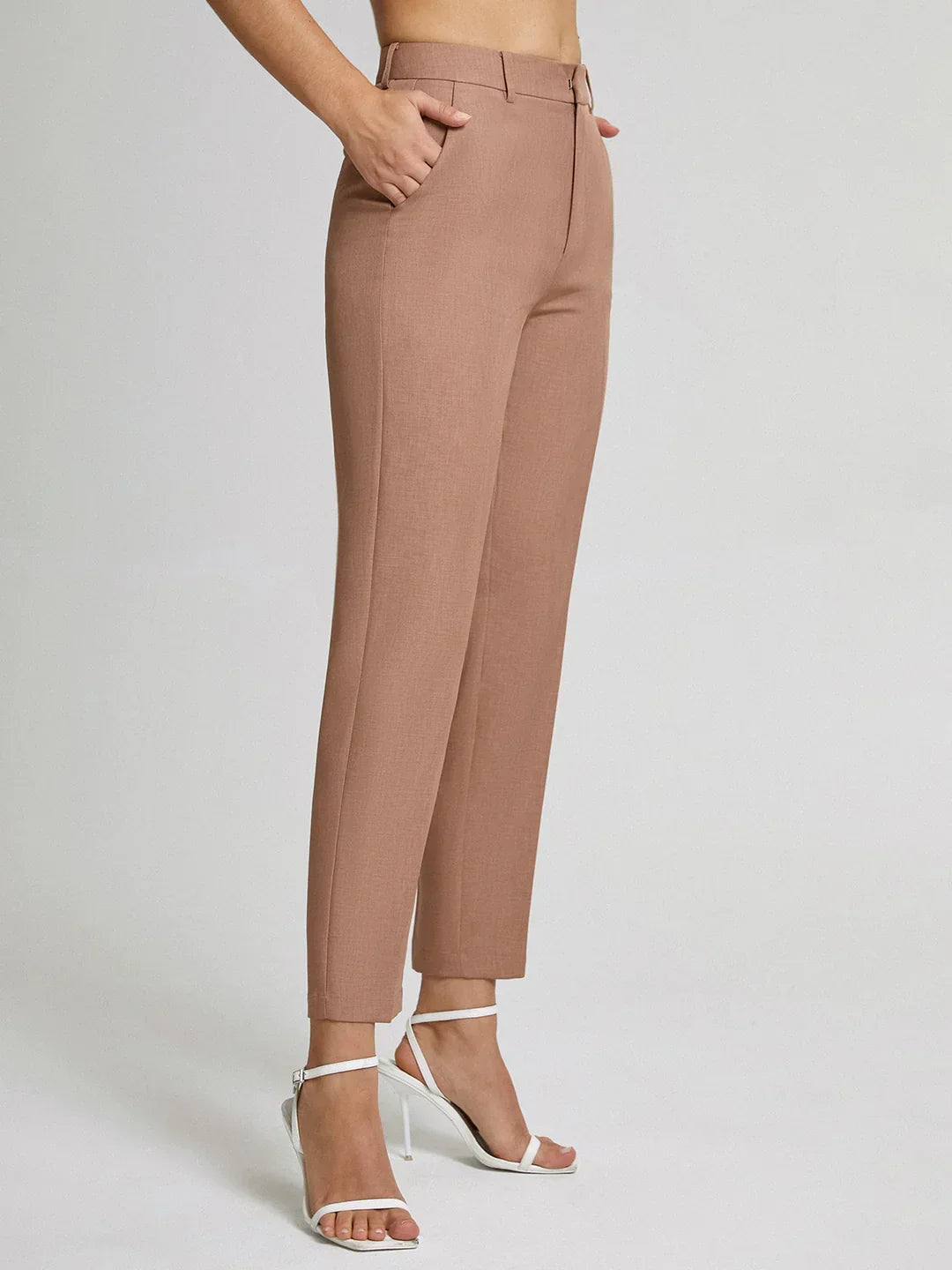 Elegant Women's Ankle-Length Tailored Trousers