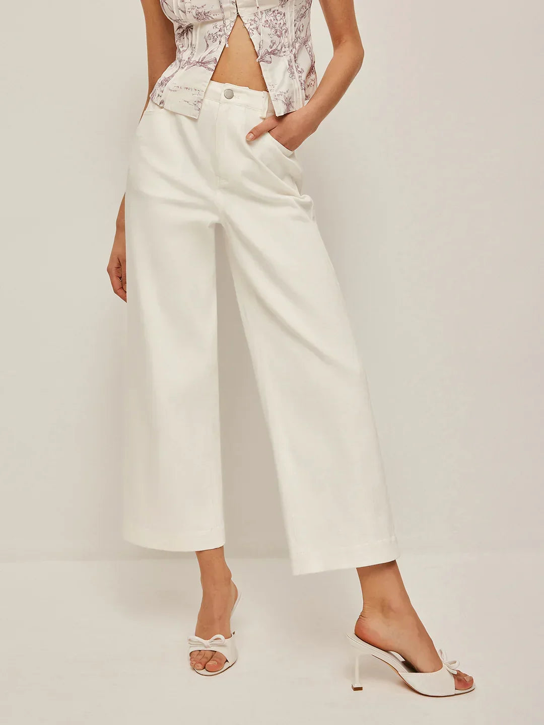 Women's High-Waisted Wide Leg White Denim Jeans