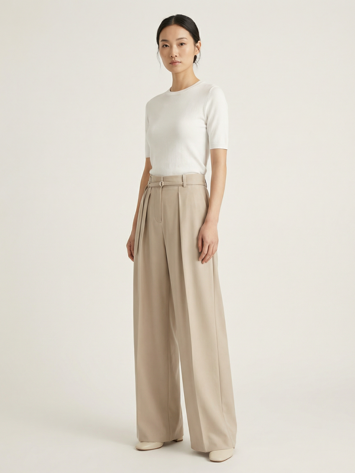 Women's High-Waisted Pleated Wide-Leg Trousers with Belt for Office Wear