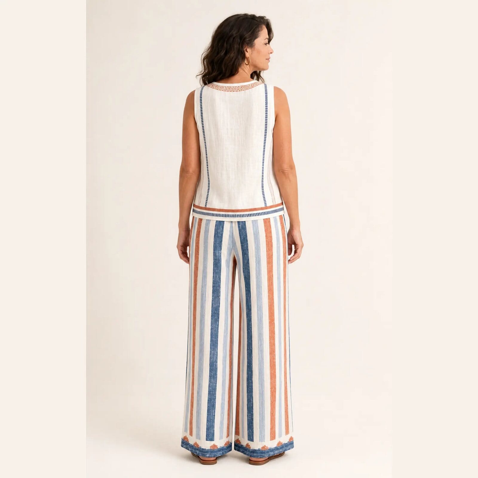The Dayaway™ Printed Wide-Leg Set